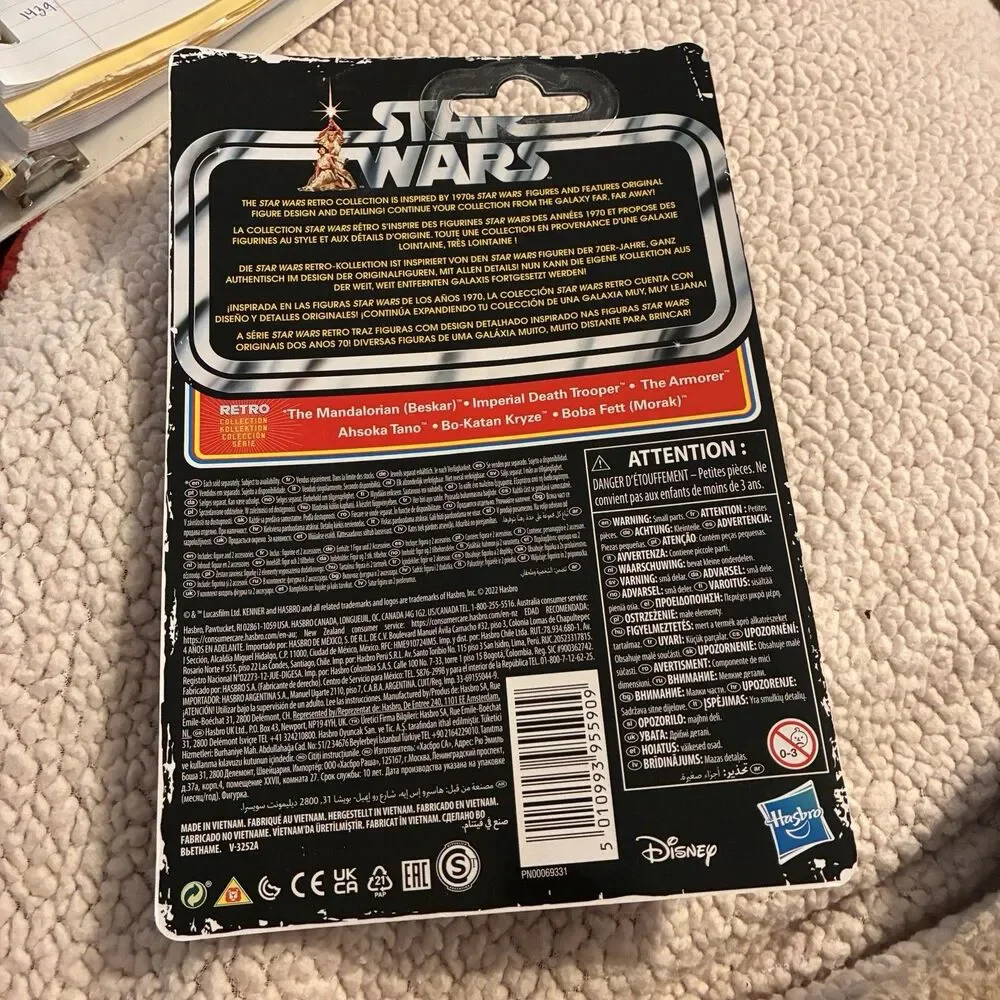 Star Wars the Mandalorian AHSOKA TANO Retro Collection By Kenner. NIB